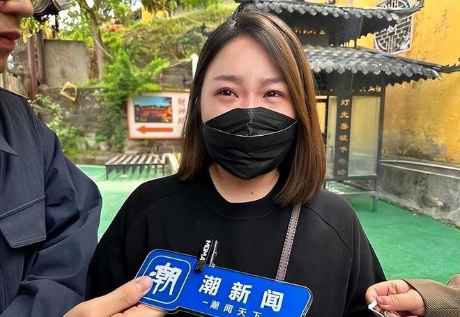 妈妈近况曝光！摆摊卖甜品想踏出重生第一步麻将胡了试玩网站免费“重庆姐弟坠亡案”(图7)