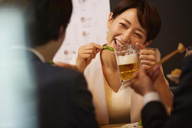 男子望而却步 女子：每次都是花我的钱麻将胡了江苏31岁女子相亲见面3次