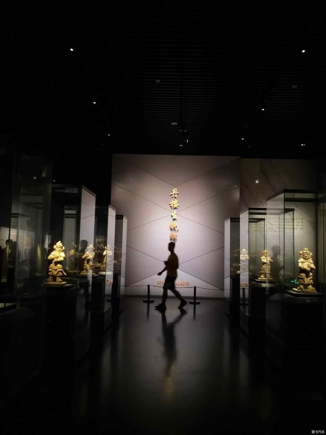 元旦出行成都旅游价格明细+必游景点文化体验PG电子麻将胡了模拟器成都旅游五日游家庭(图3)